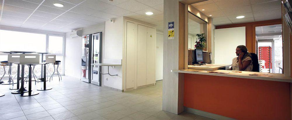 Sweet And Smart Sarreguemines - Hambach Hotell Eksteriør bilde